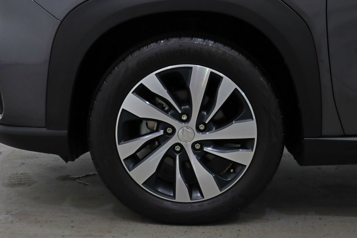 2023 Suzuki S-Cross ALLGRIP Prestige JYB