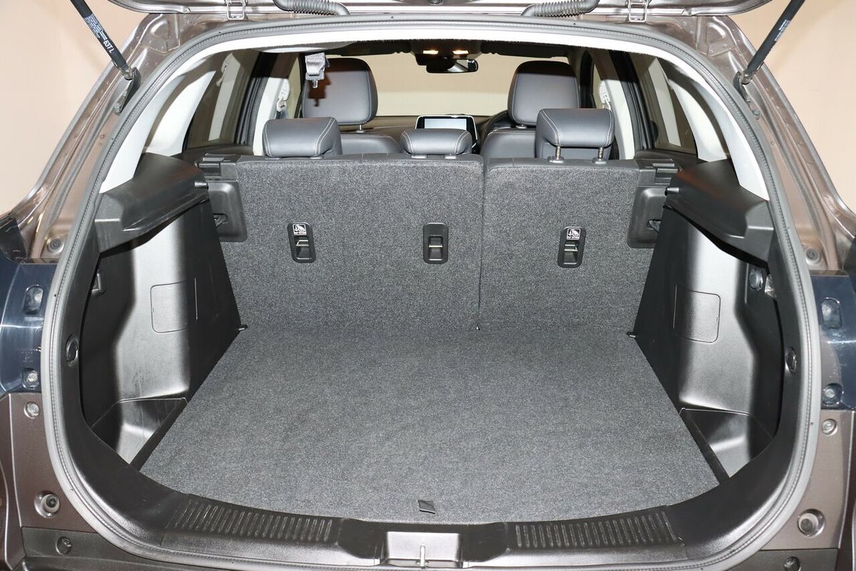 2023 Suzuki S-Cross ALLGRIP Prestige JYB