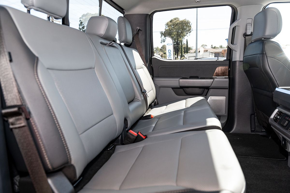 2024 Ford F-150 Lariat 4X4 SWB