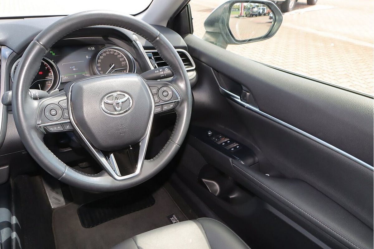 2018 Toyota Camry SX ASV70R