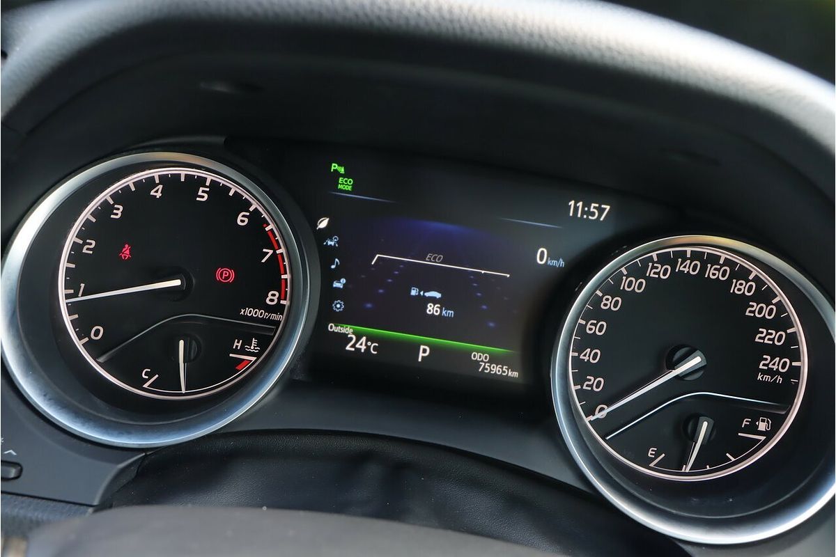 2018 Toyota Camry SX ASV70R