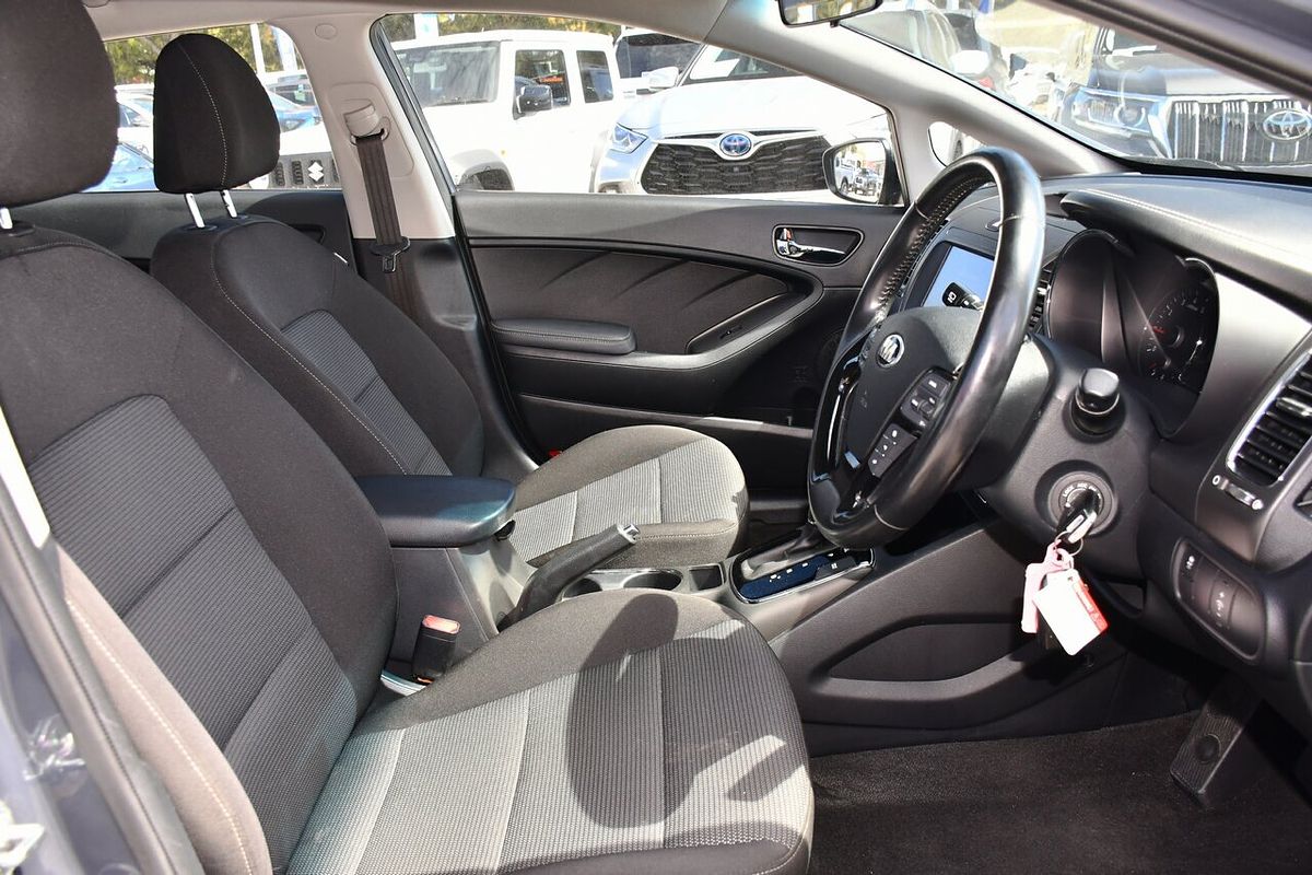 2017 Kia Cerato Sport YD