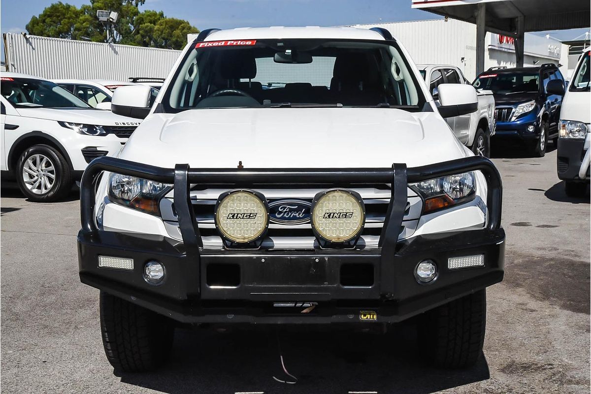 2017 Ford Everest Ambiente UA