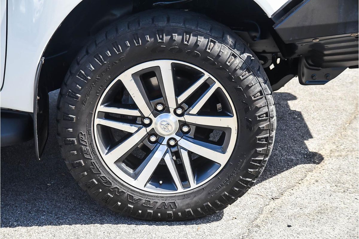 2018 Toyota Hilux SR5 GUN126R 4X4