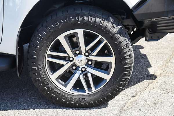 2018 Toyota Hilux SR5 GUN126R 4X4