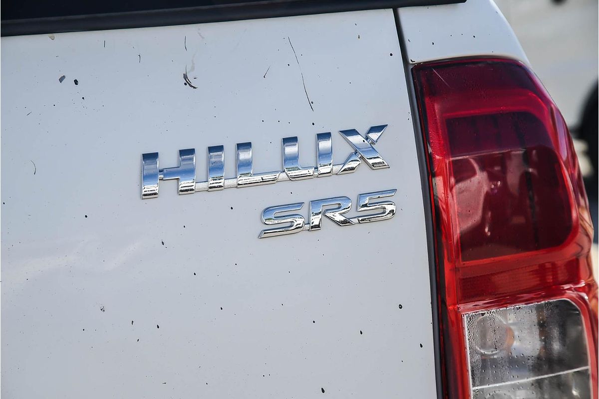 2018 Toyota Hilux SR5 GUN126R 4X4