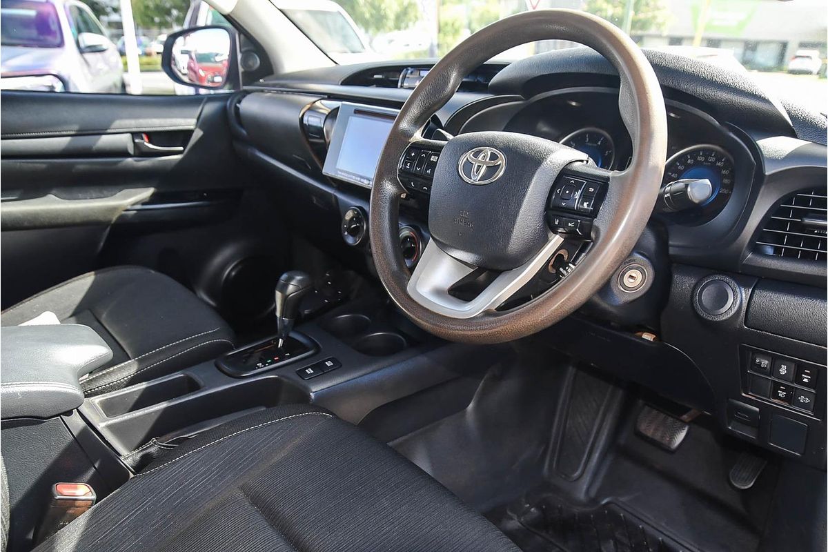 2020 Toyota Hilux SR GUN126R 4X4