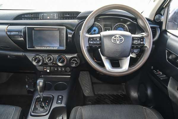 2020 Toyota Hilux SR GUN126R 4X4