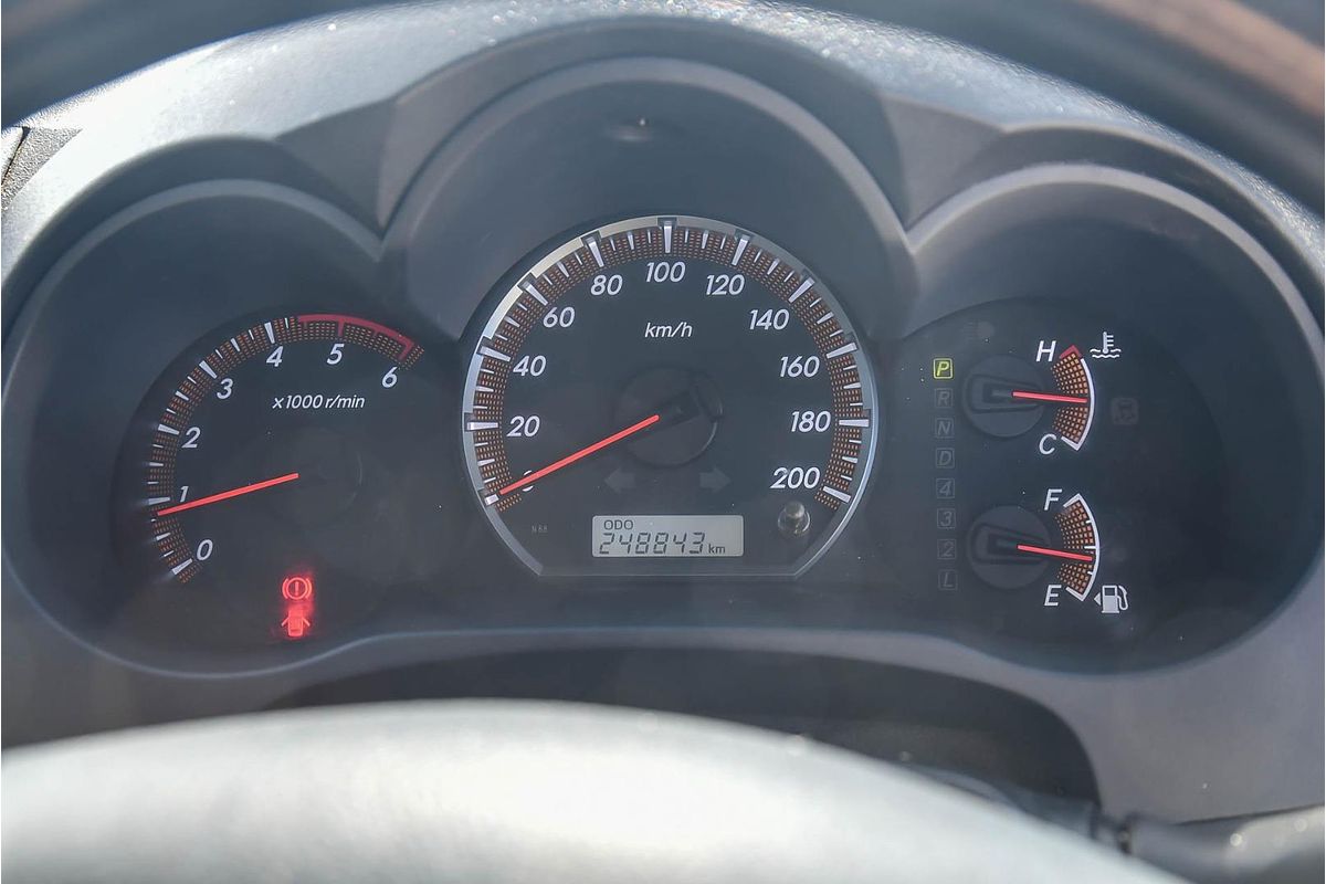 2014 Toyota Hilux SR KUN26R 4X4