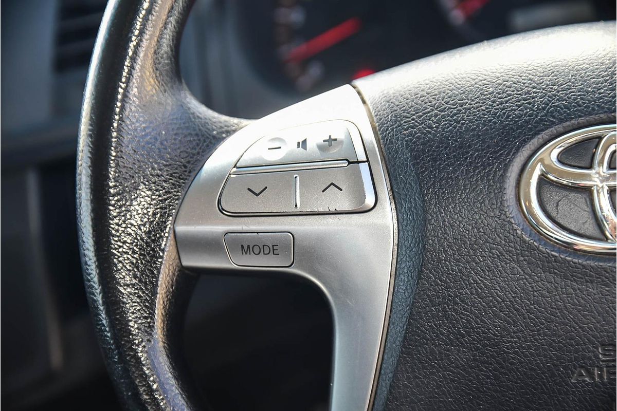 2014 Toyota Hilux SR KUN26R 4X4