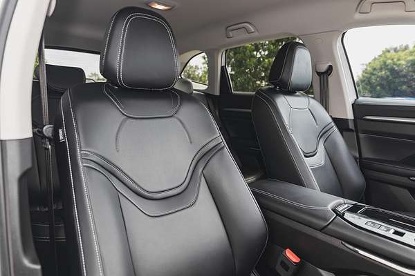 2023 GWM Haval H6 Lux B01