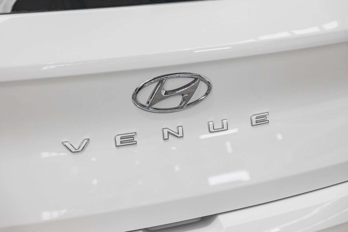 2023 Hyundai Venue Active QX.V5