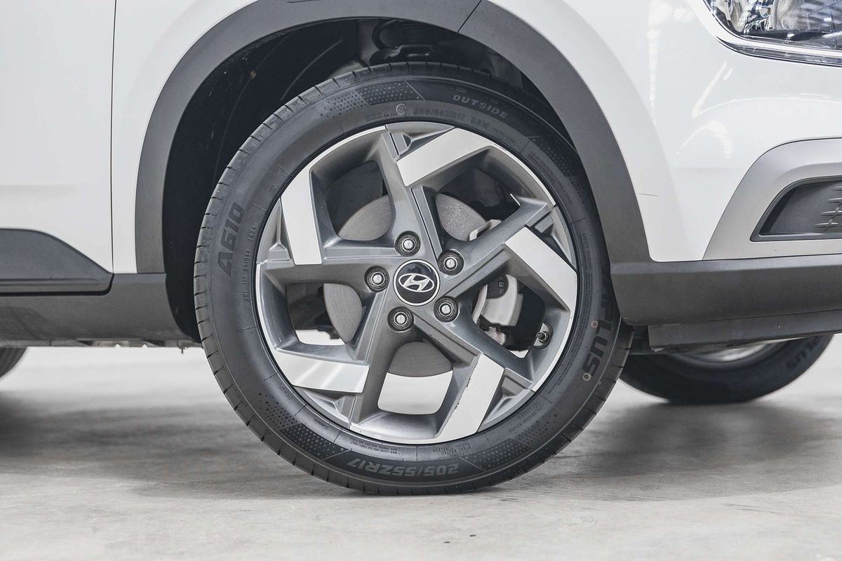 2023 Hyundai Venue Active QX.V5