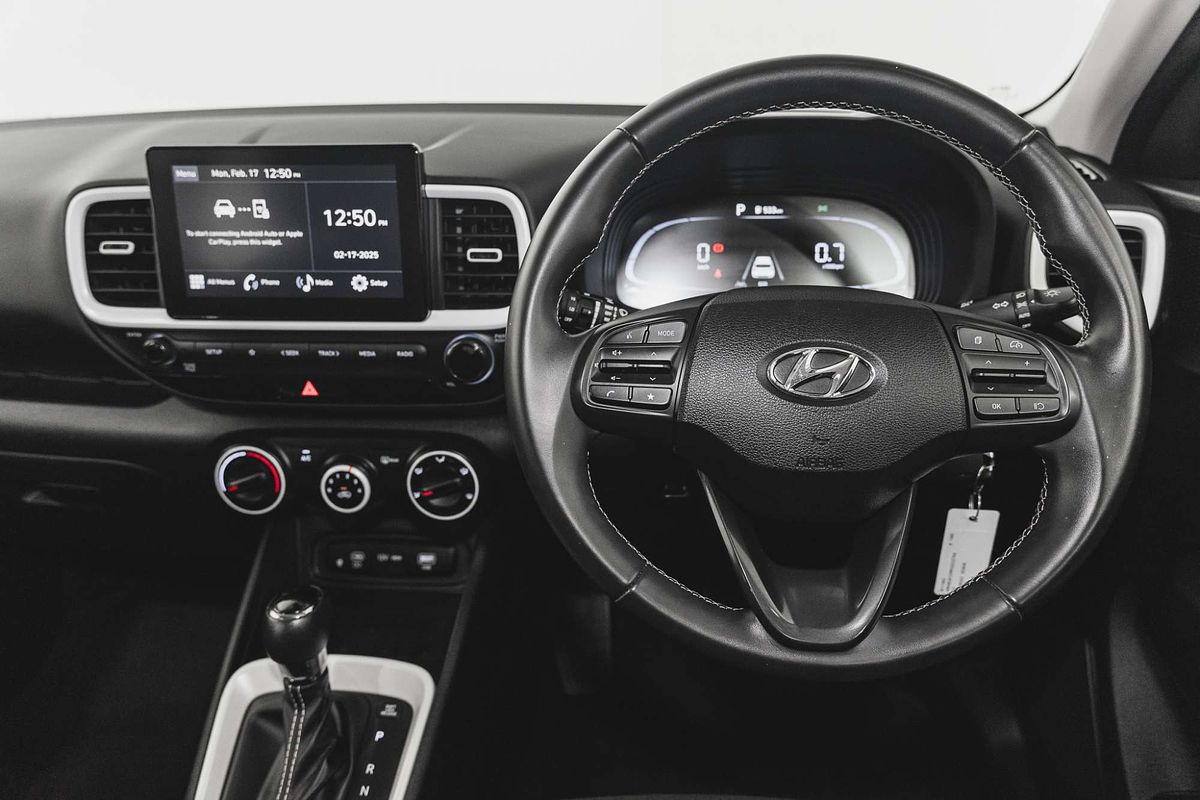 2023 Hyundai Venue Active QX.V5