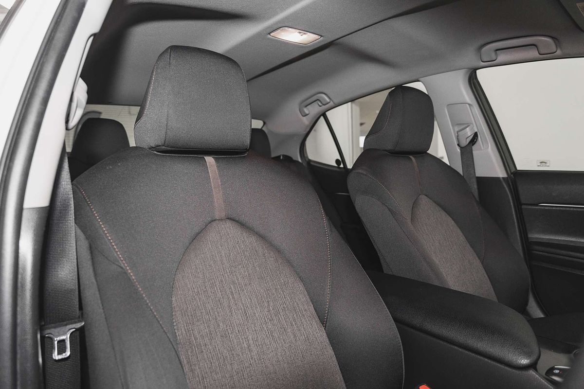 2019 Toyota Camry Ascent AXVH71R