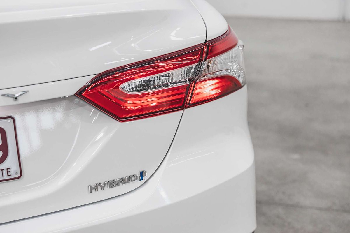 2019 Toyota Camry Ascent AXVH71R