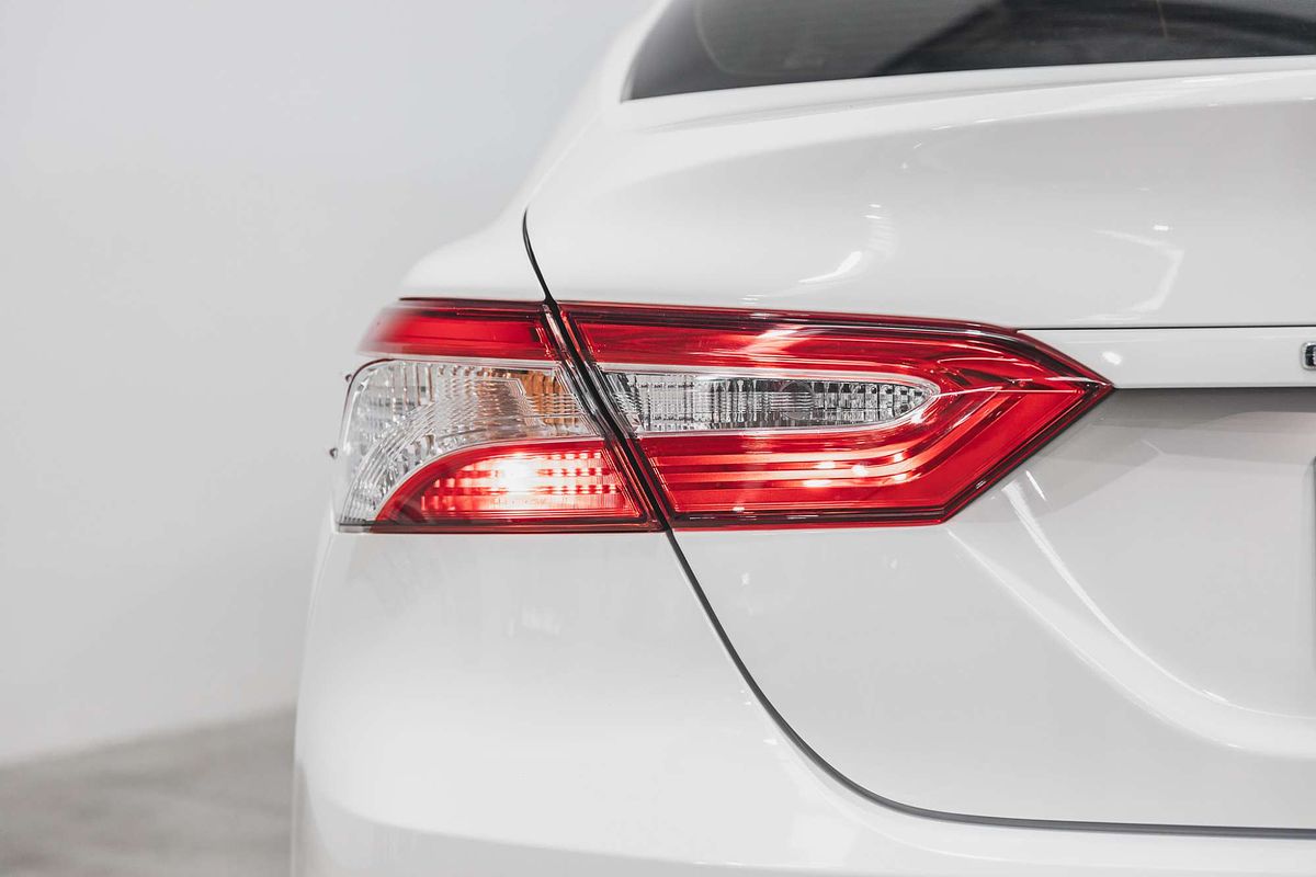 2019 Toyota Camry Ascent AXVH71R
