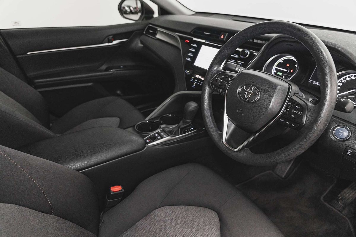 2019 Toyota Camry Ascent AXVH71R