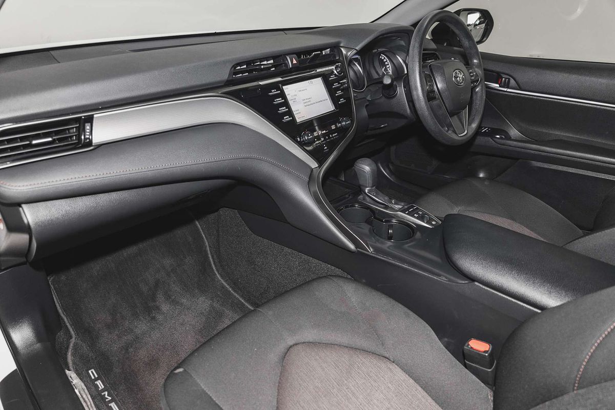 2019 Toyota Camry Ascent AXVH71R