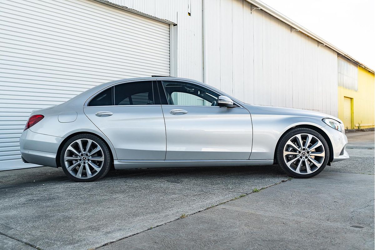 2018 Mercedes-Benz C-Class C300 W205