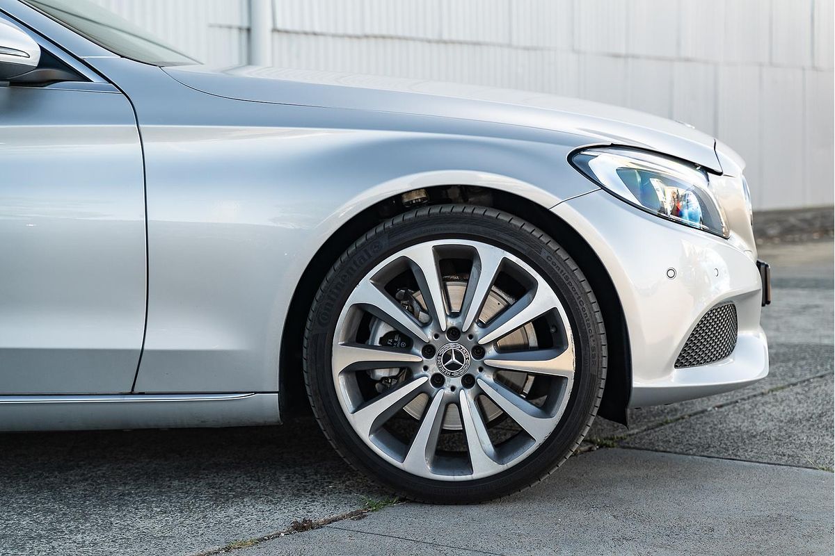 2018 Mercedes-Benz C-Class C300 W205