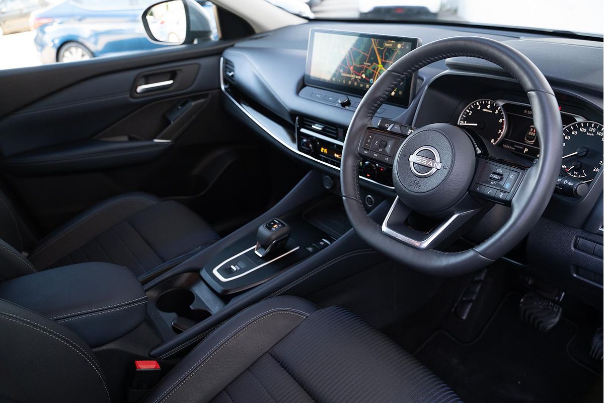 2024 Nissan QASHQAI ST-L J12