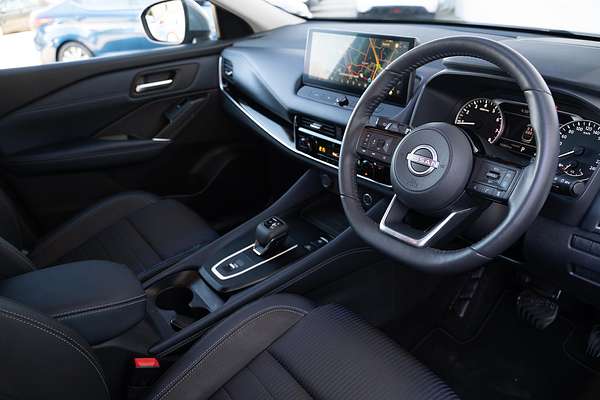 2024 Nissan QASHQAI ST-L J12