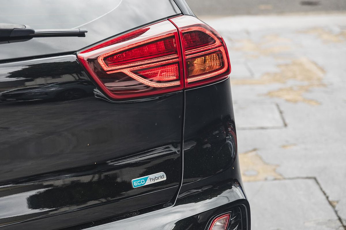 2021 Kia Niro Hybrid Sport DE