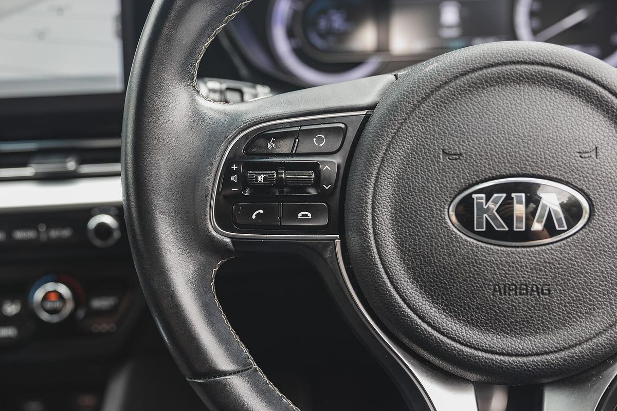 2021 Kia Niro Hybrid Sport DE