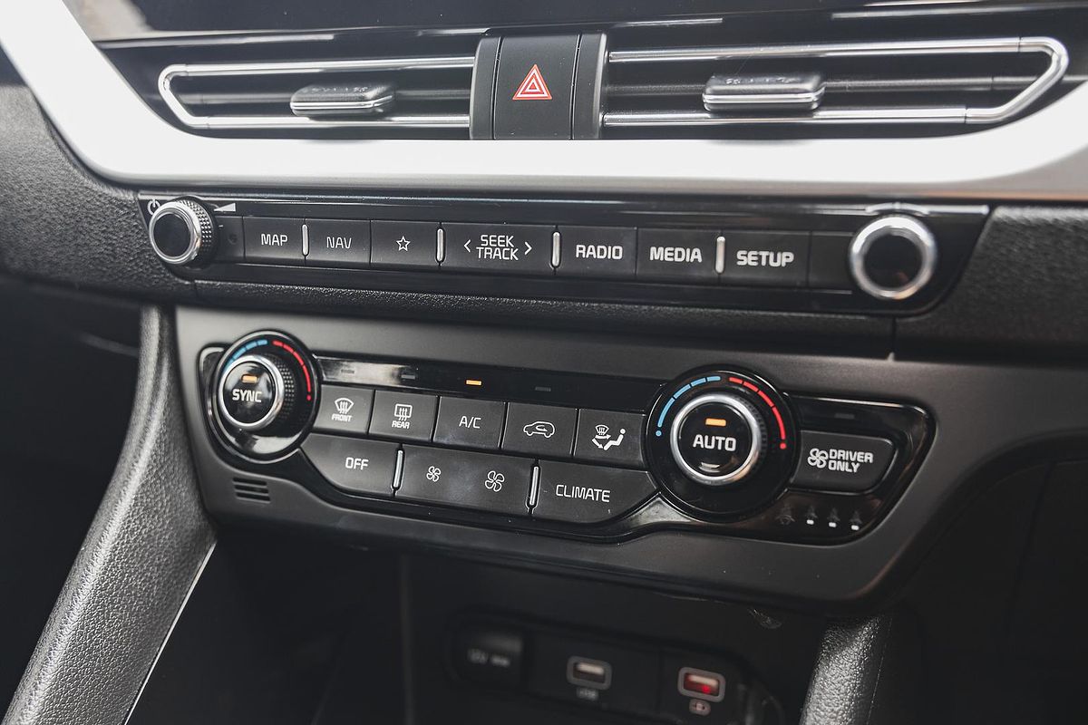 2021 Kia Niro Hybrid Sport DE