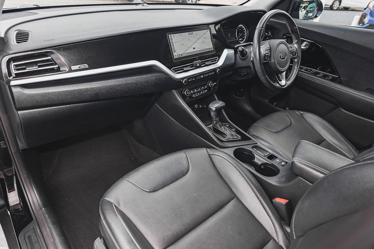 2021 Kia Niro Hybrid Sport DE