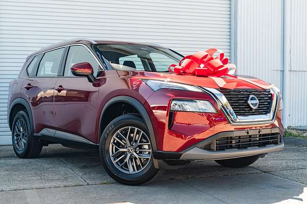 2024 Nissan X-TRAIL ST T33
