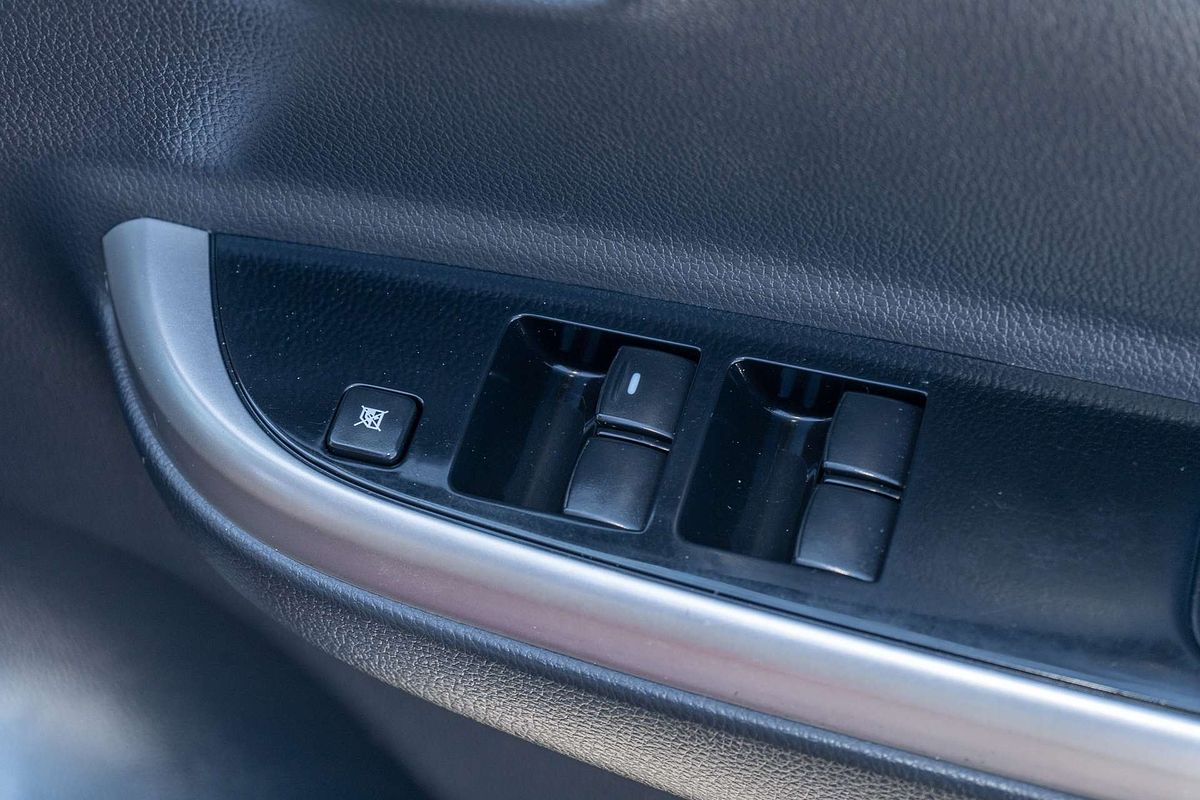 2019 Mitsubishi Triton GLS Premium MR 4X4