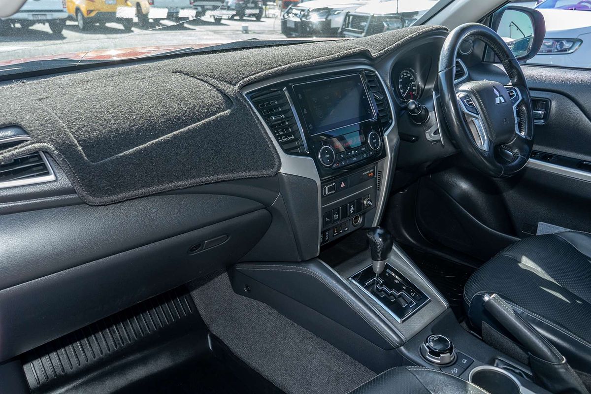 2019 Mitsubishi Triton GLS Premium MR 4X4