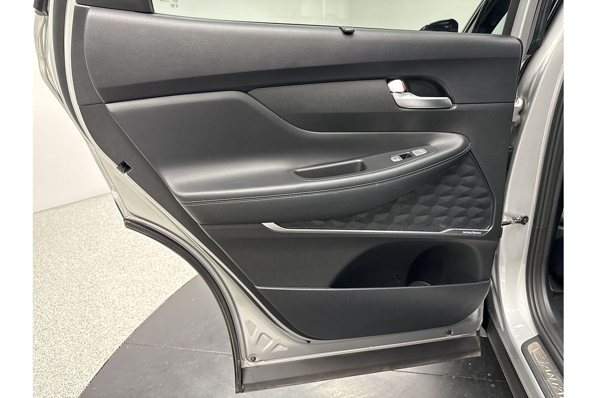 2022 Hyundai Santa Fe Hybrid Highlander TM.V4