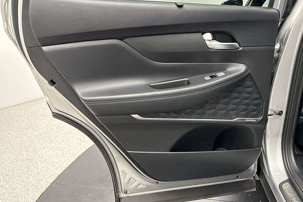 2022 Hyundai Santa Fe Hybrid Highlander TM.V4