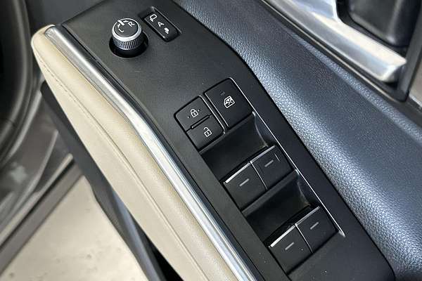 2023 Toyota Kluger Grande AXUH78R