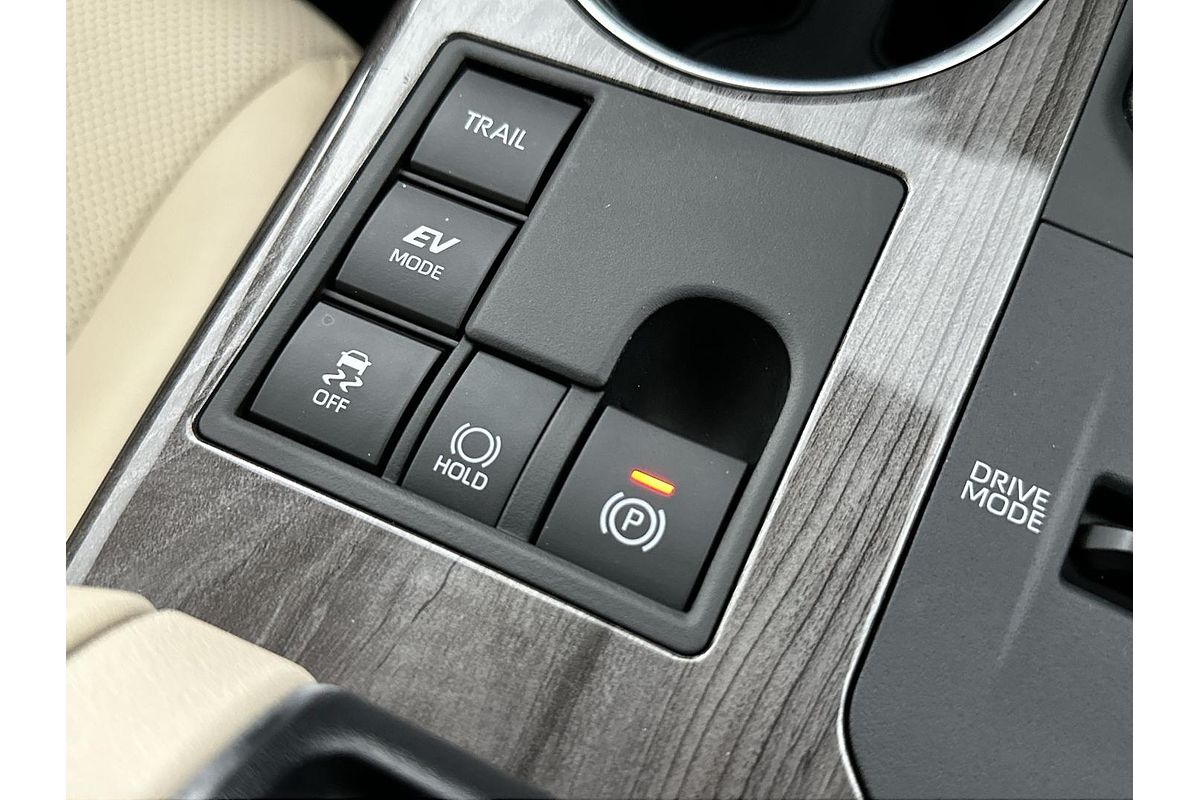 2023 Toyota Kluger Grande AXUH78R