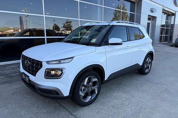 2024 Hyundai Venue Elite QX.V5