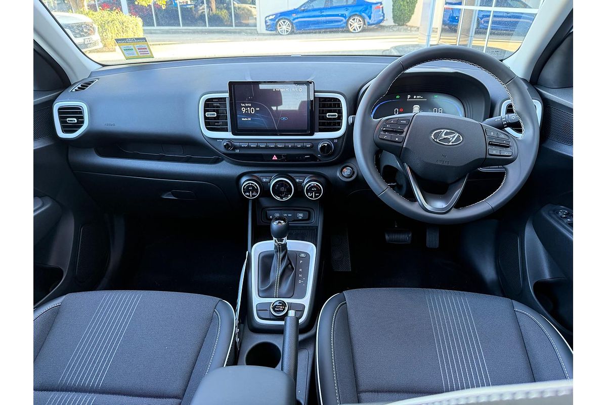 2024 Hyundai Venue Elite QX.V5