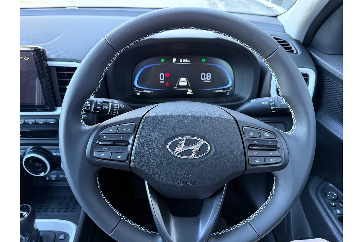 2024 Hyundai Venue Elite QX.V5