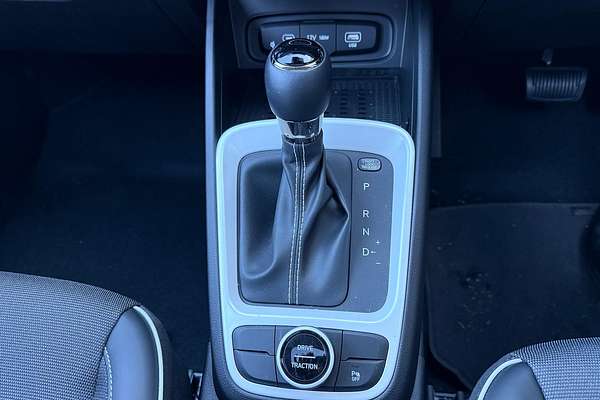 2024 Hyundai Venue Elite QX.V5