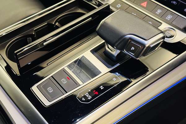 2020 Audi Q7 50 TDI S line 4M