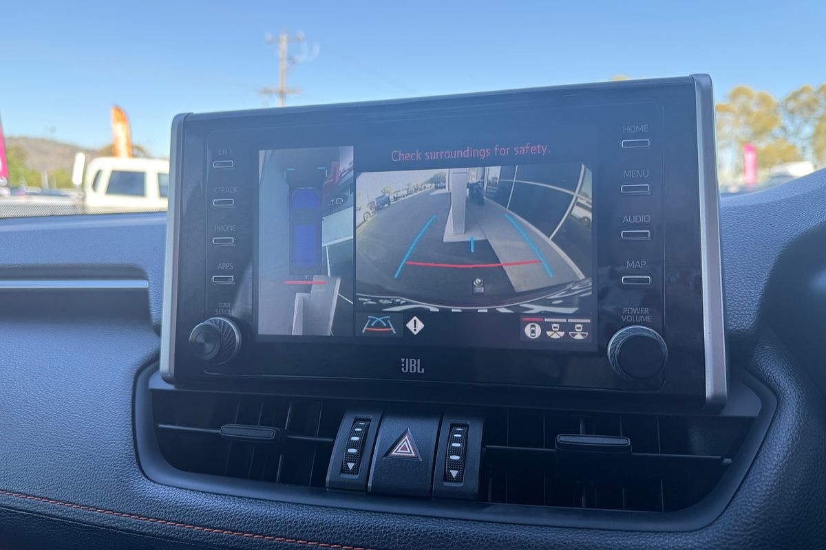 2020 Toyota RAV4 Edge AXAA54R