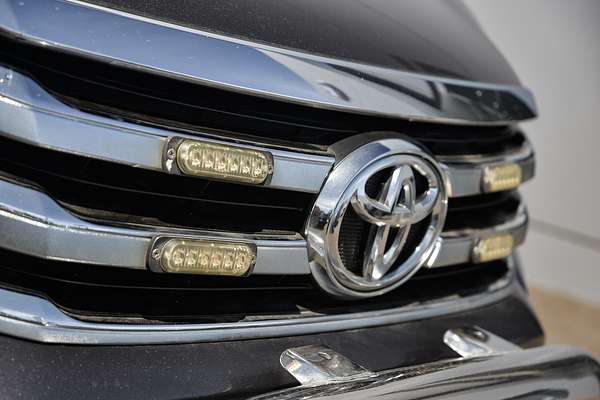 2018 Toyota Hilux SR5 GUN126R 4X4