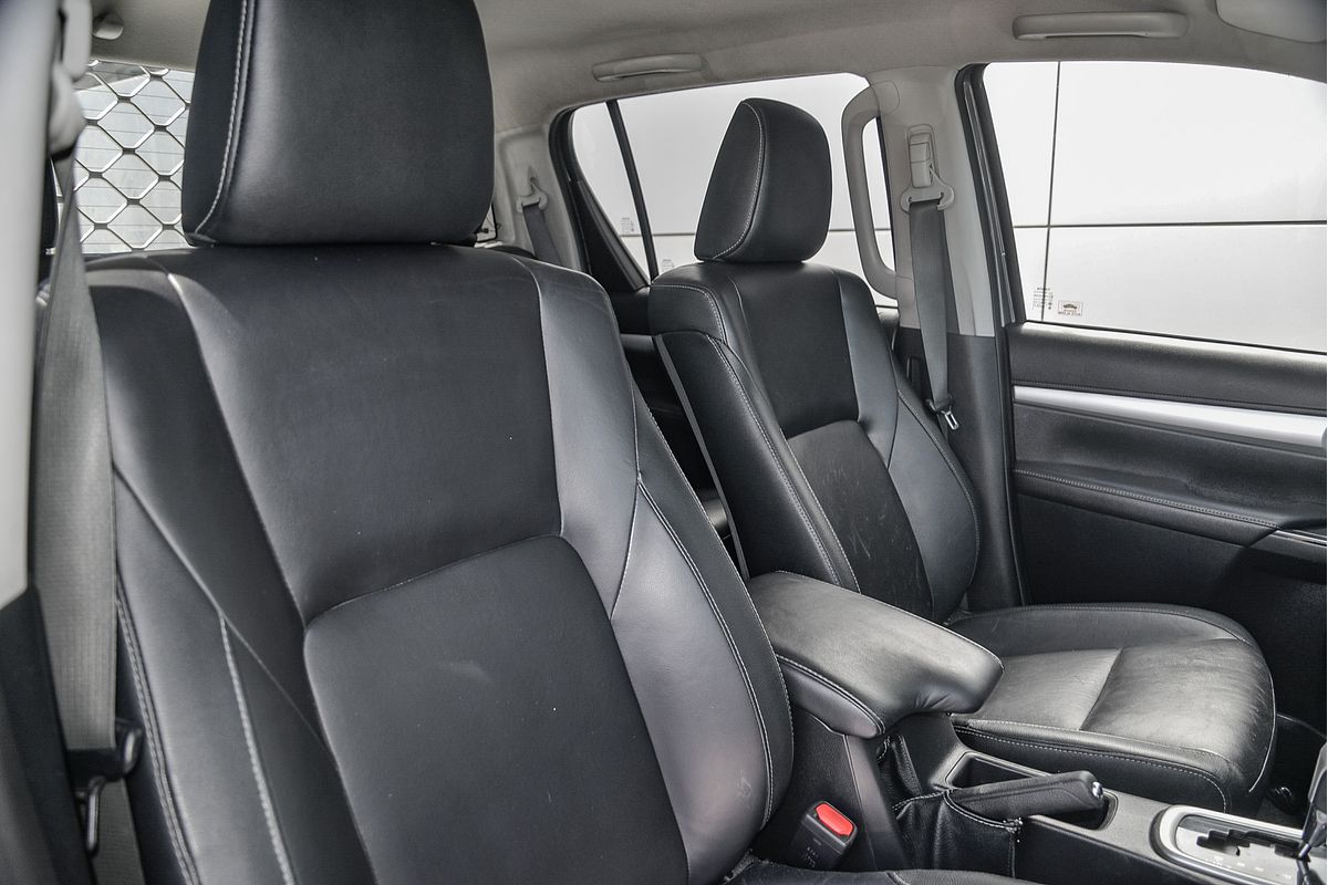 2018 Toyota Hilux SR5 GUN126R 4X4