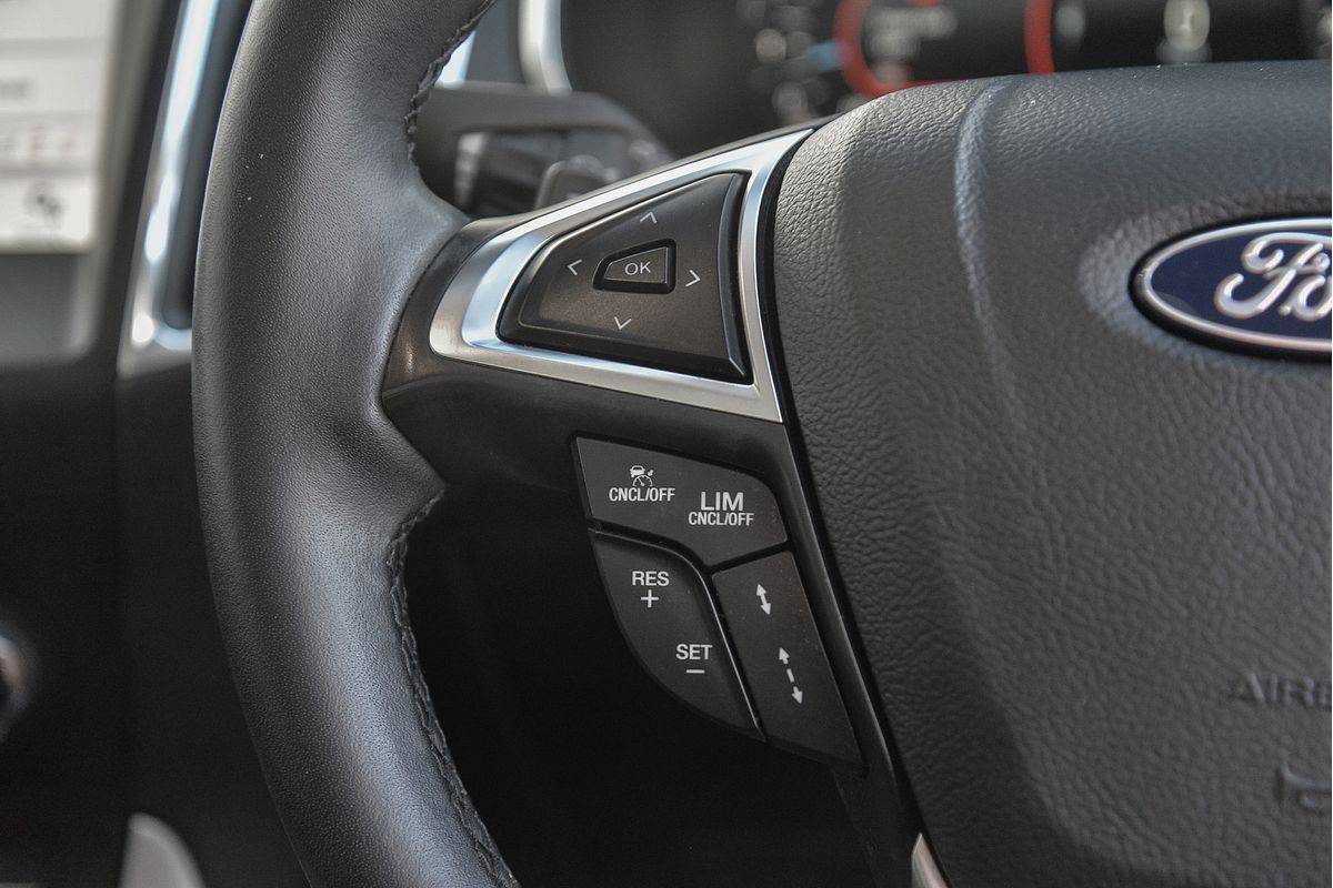 2019 Ford Endura Titanium CA