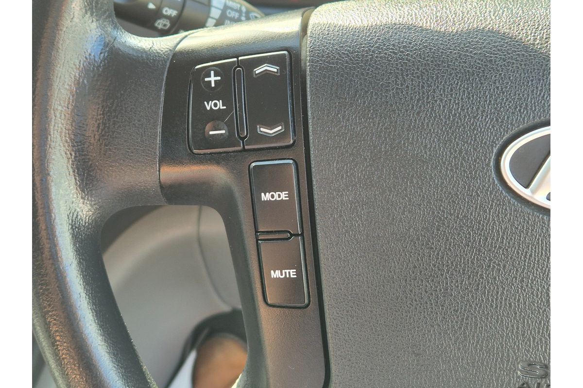 2014 Hyundai iLoad TQ2-V