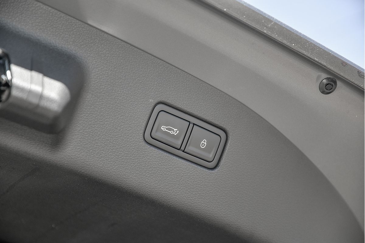 2023 Genesis G70 Sport Line Luxury IK.V3