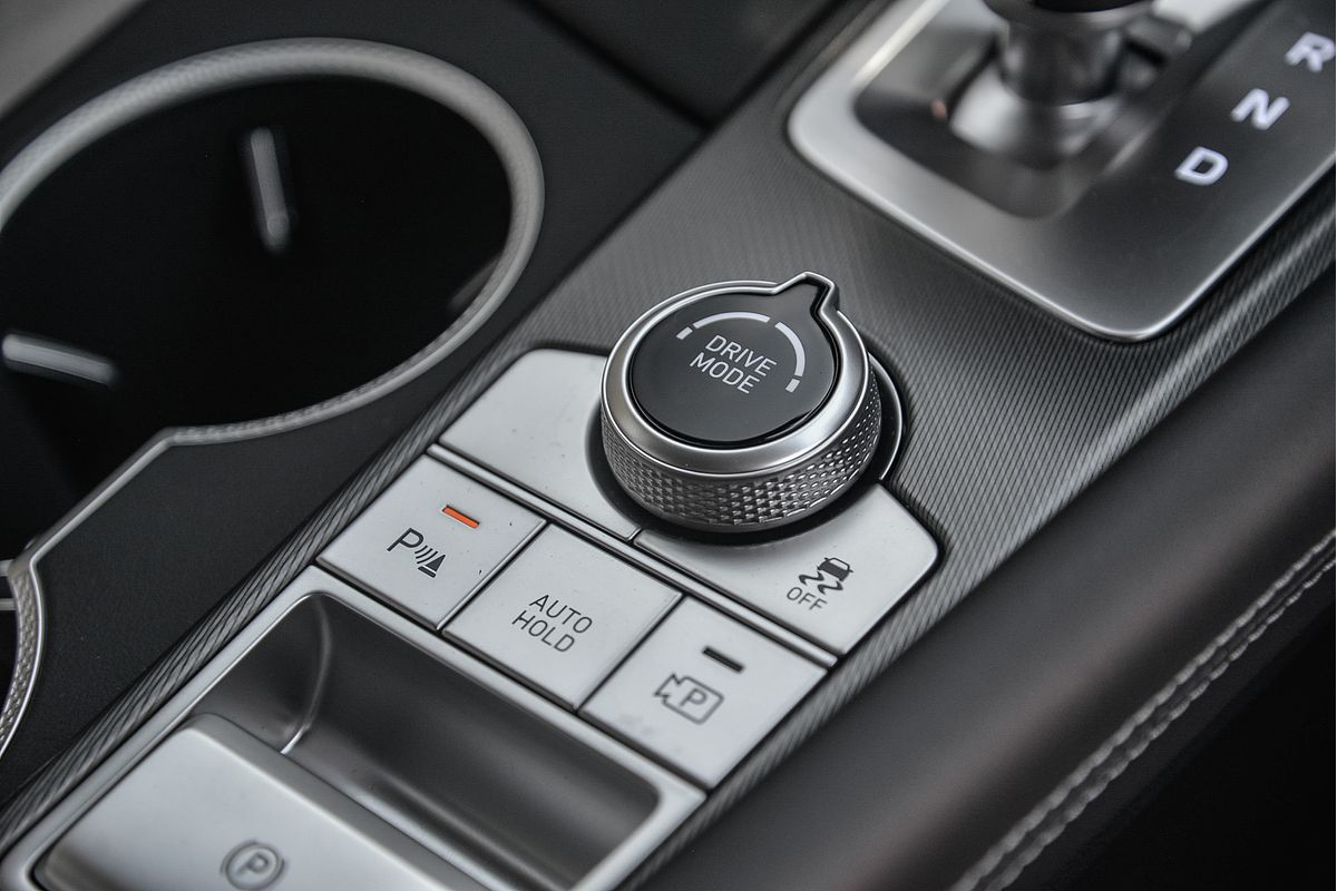 2023 Genesis G70 Sport Line Luxury IK.V3